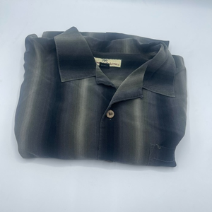 Tommy Bahama 100% Silk Men’s button up short sleeve‎ striped shirt